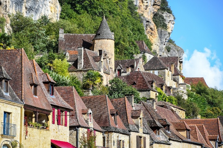 historical destinations in europe - Dordogne