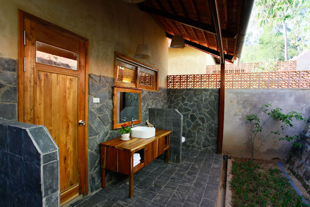 Open bathroom, but lot of privacy